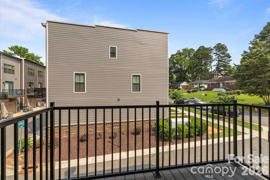 3737 S Tryon Street — Charlotte
