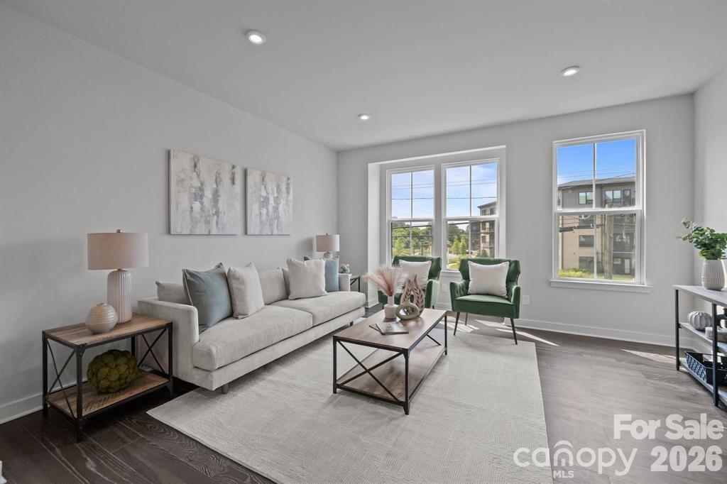 3737 S Tryon Street — Charlotte