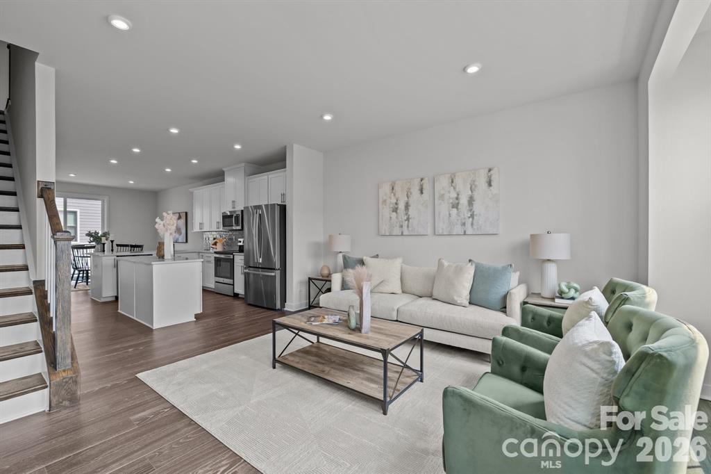 3737 S Tryon Street — Charlotte