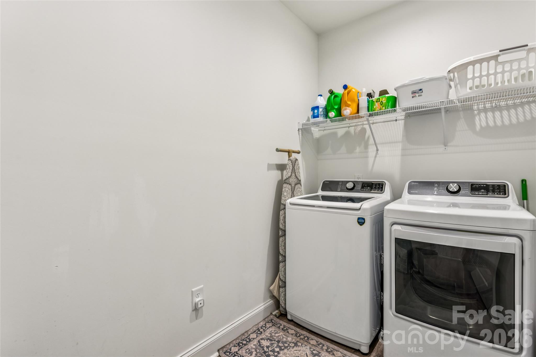 105 E Dundee Court — Statesville