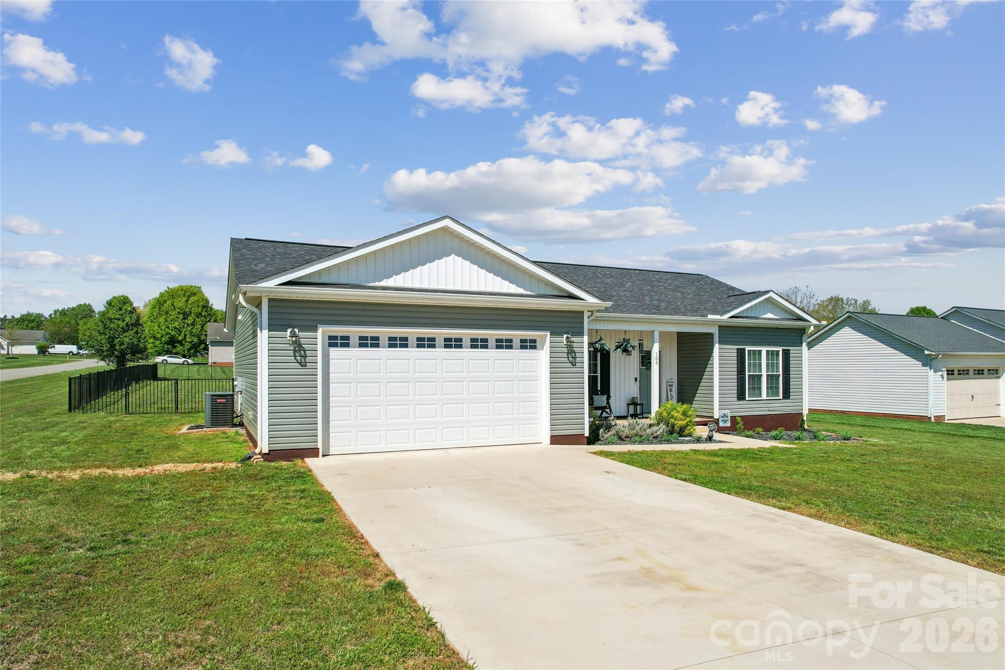 105 E Dundee Court — Statesville