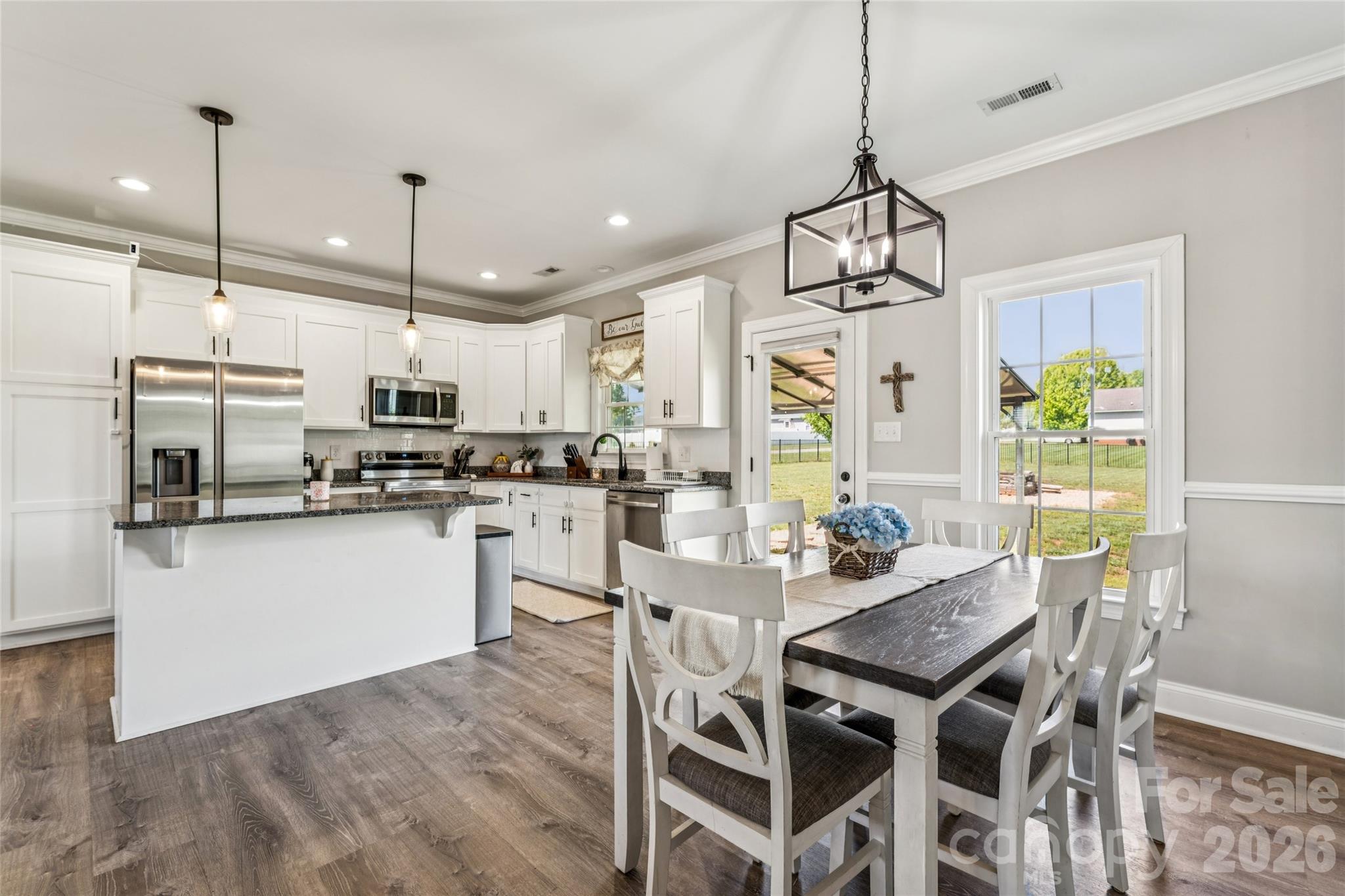 105 E Dundee Court — Statesville