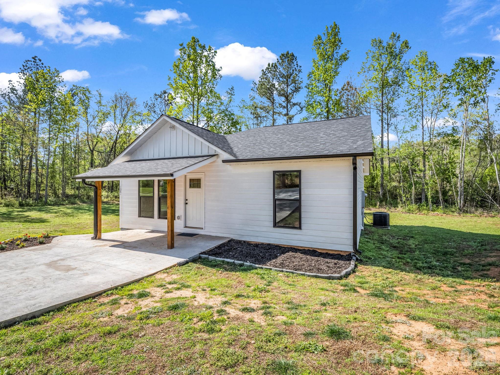 1081 Mt Lebanon Church Road — Bostic