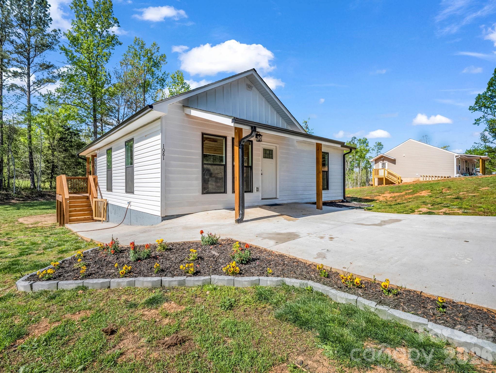 1081 Mt Lebanon Church Road — Bostic