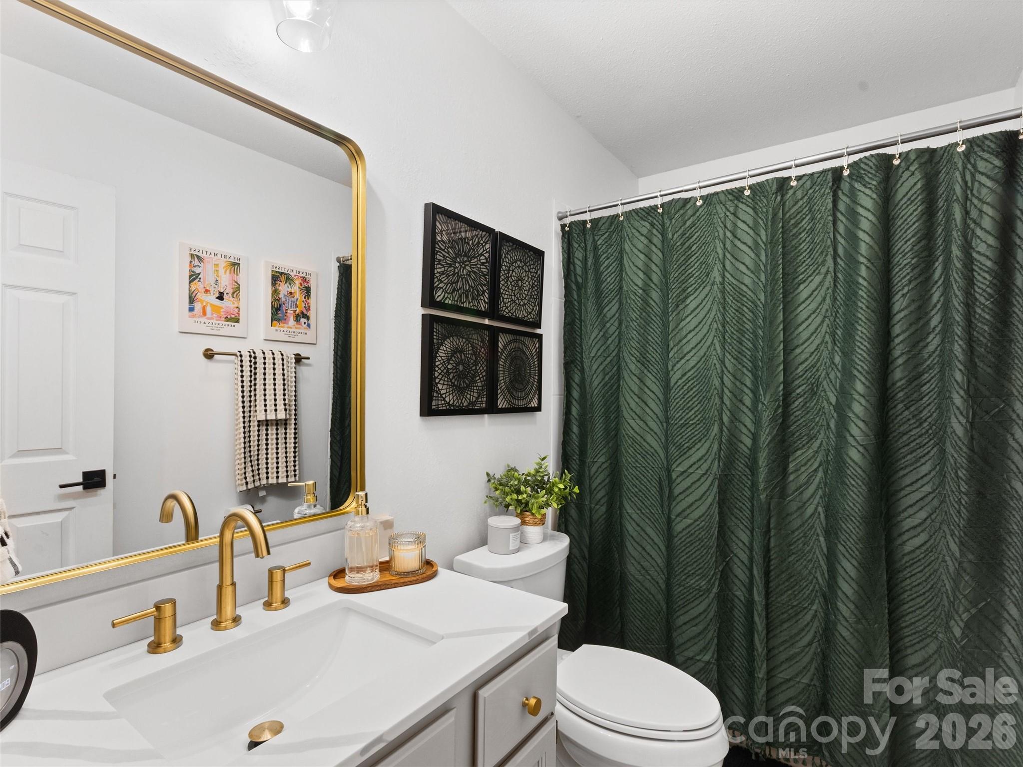 26 Autumn Ridge Lane — Asheville