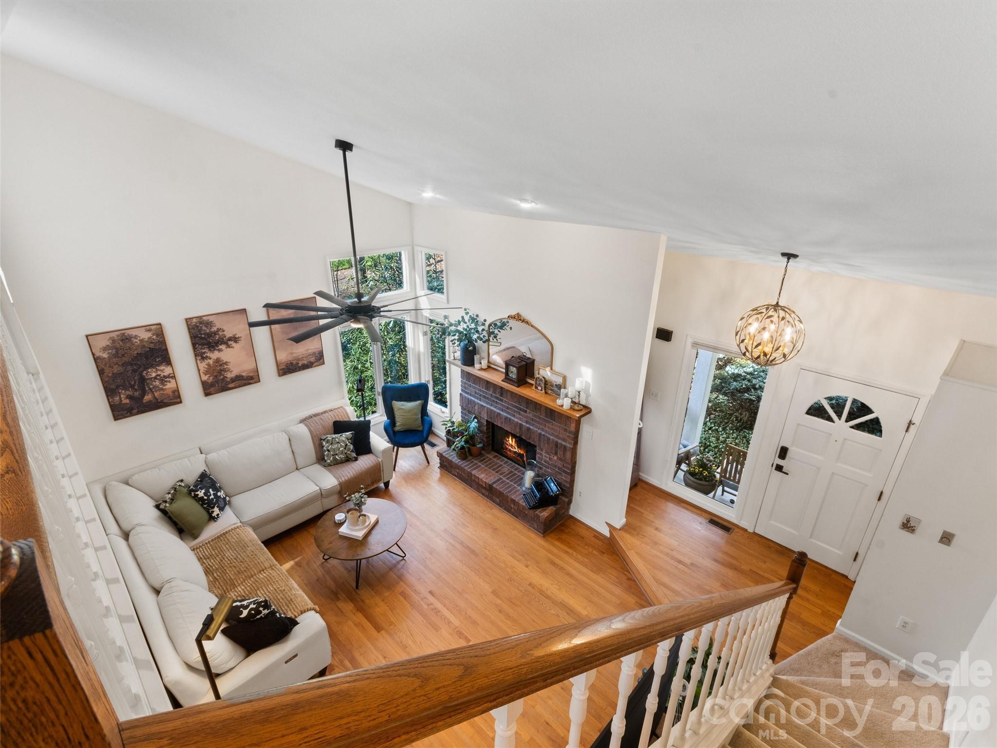 26 Autumn Ridge Lane — Asheville