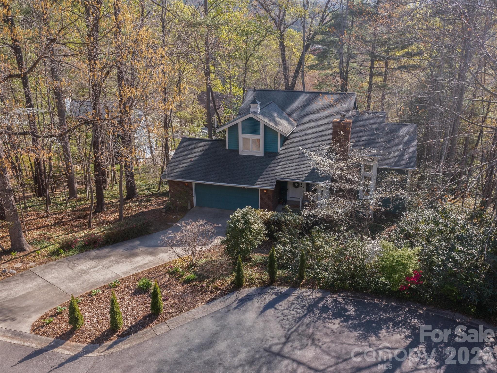 26 Autumn Ridge Lane — Asheville