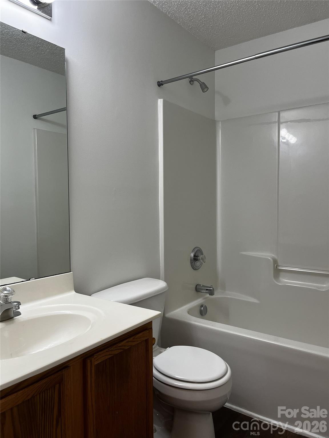 1404 Jordans Pond Lane — Charlotte