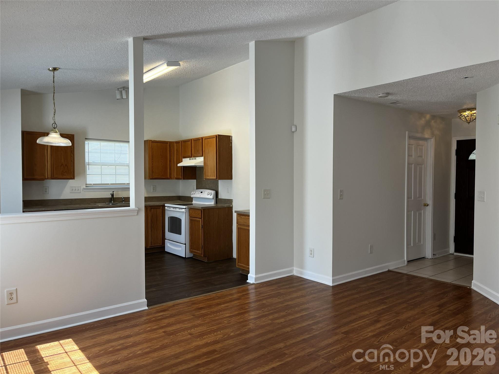 1404 Jordans Pond Lane — Charlotte