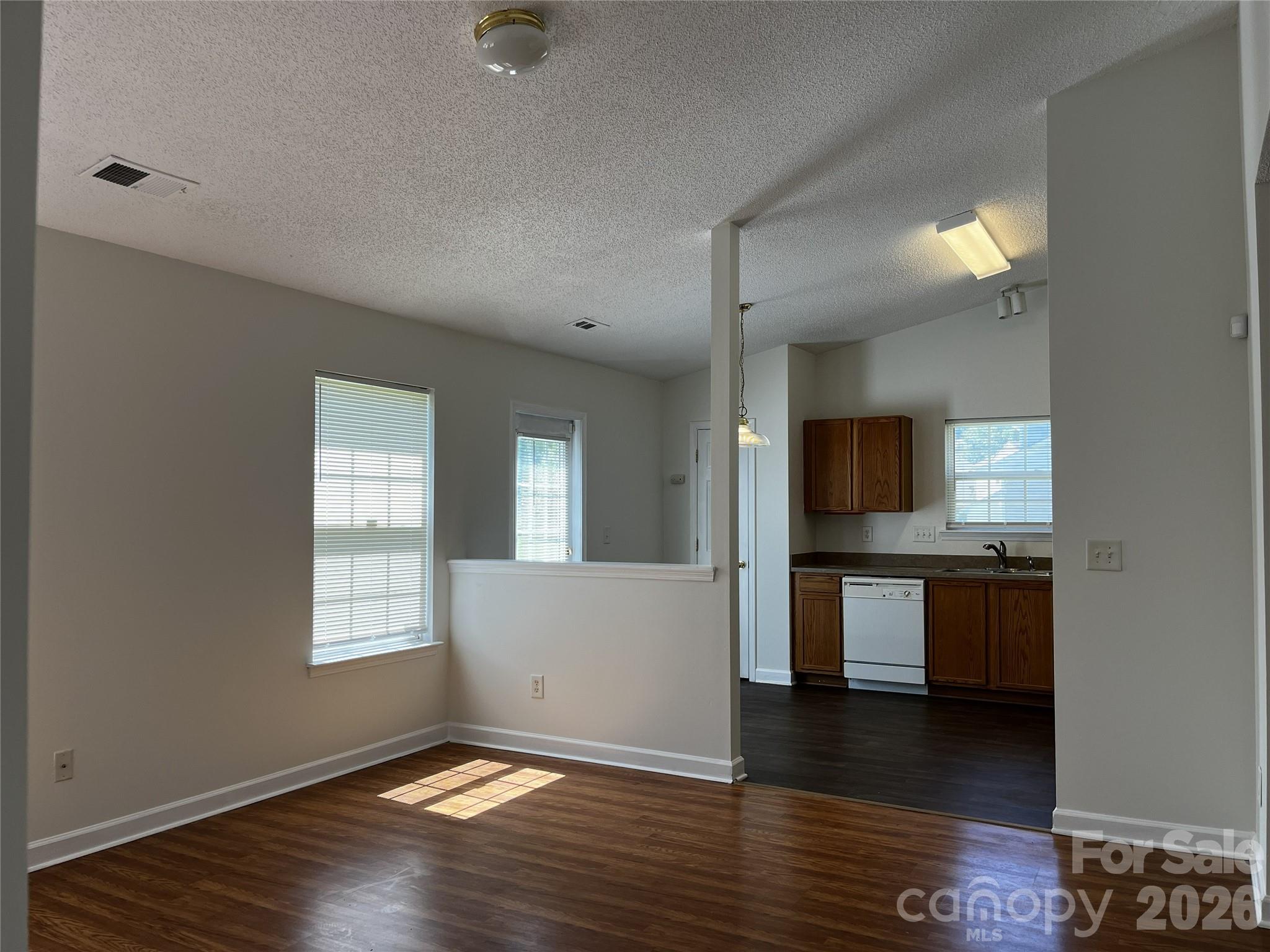 1404 Jordans Pond Lane — Charlotte