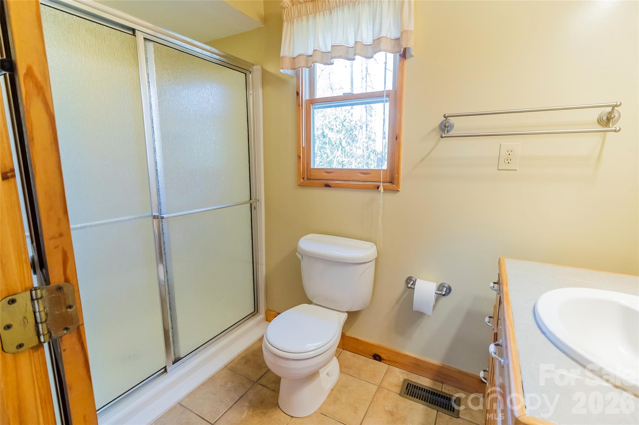 106 Cabin Creek Road — Sylva