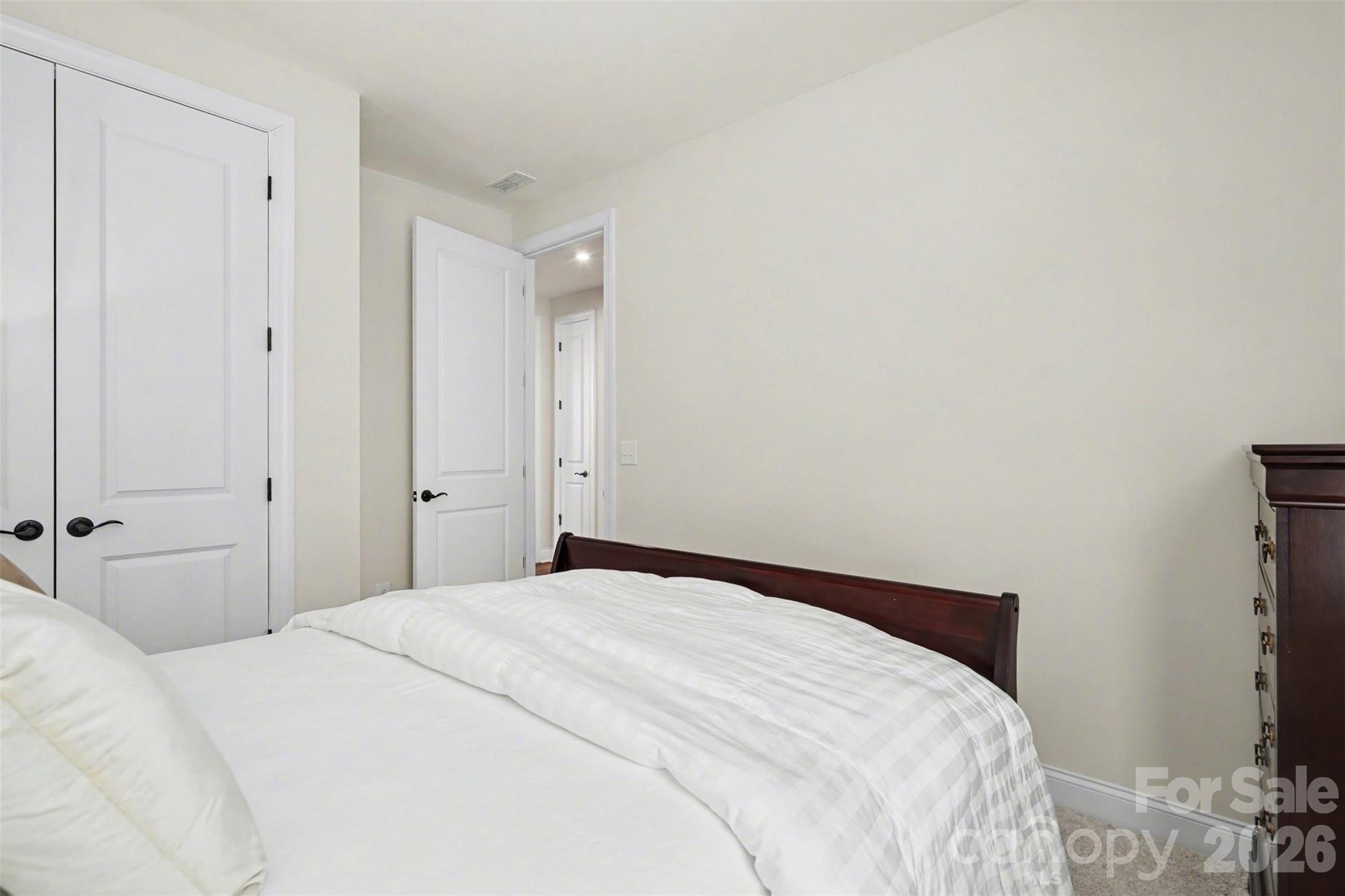 10225 Superb Lane — Charlotte