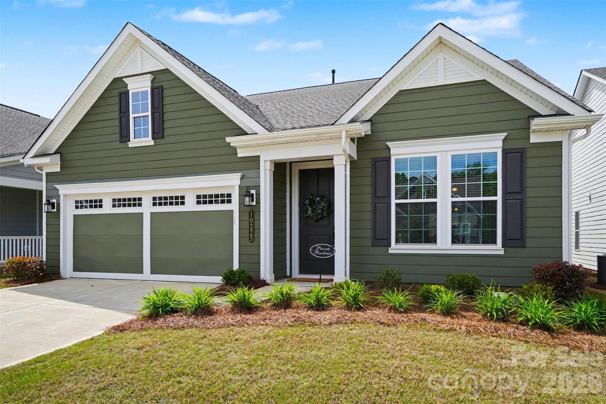 10225 Superb Lane — Charlotte