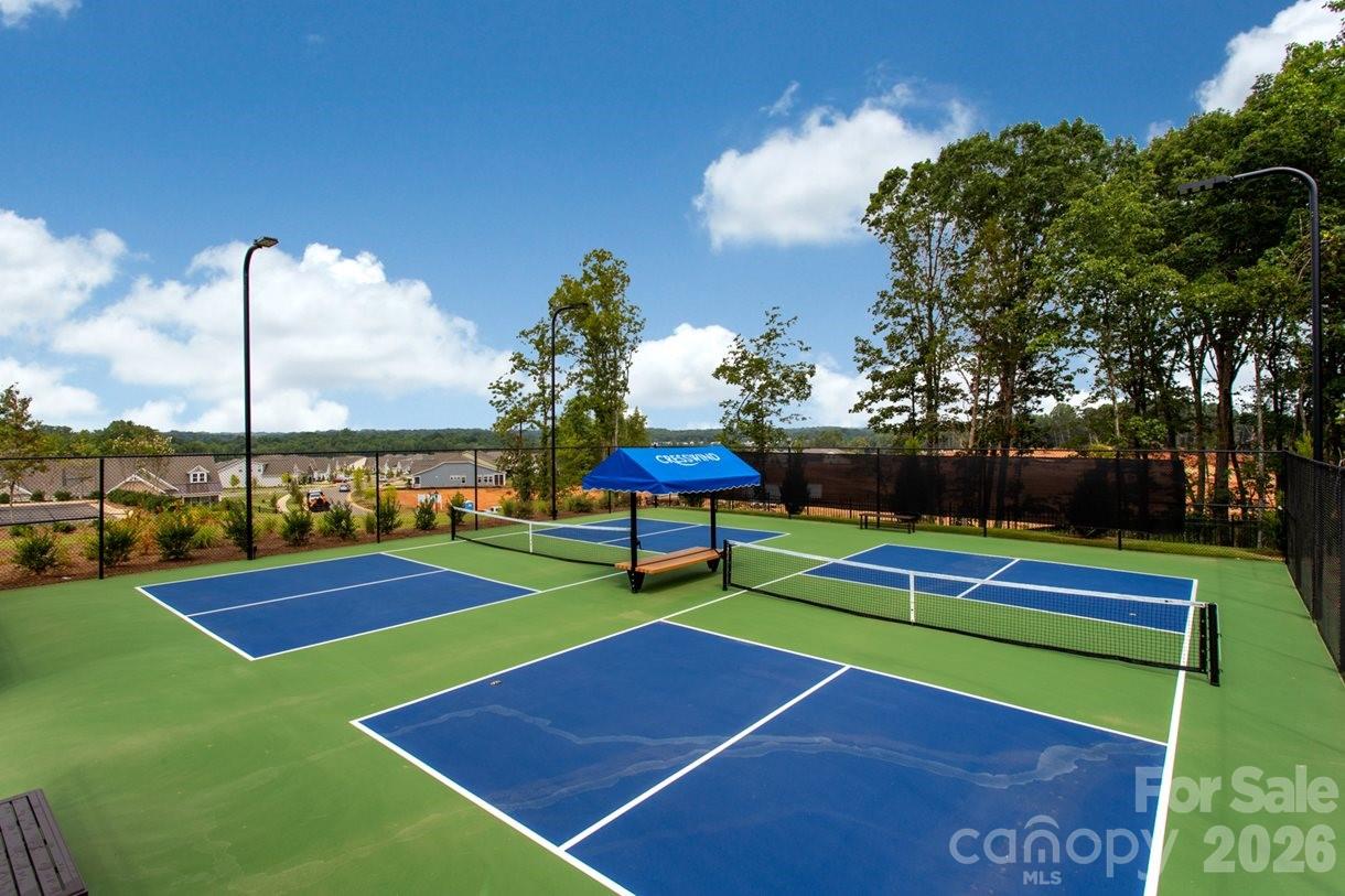 10225 Superb Lane — Charlotte