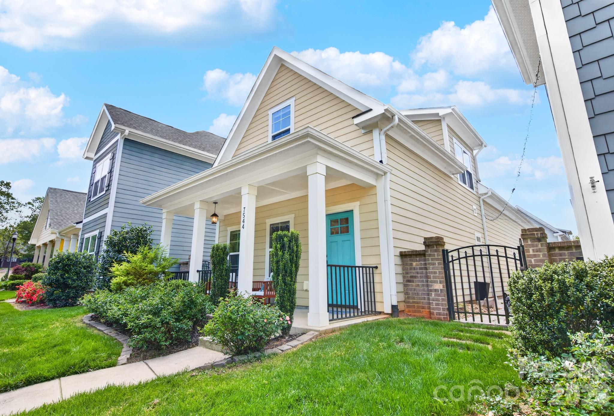 7544 Fairway Villa Circle — Denver