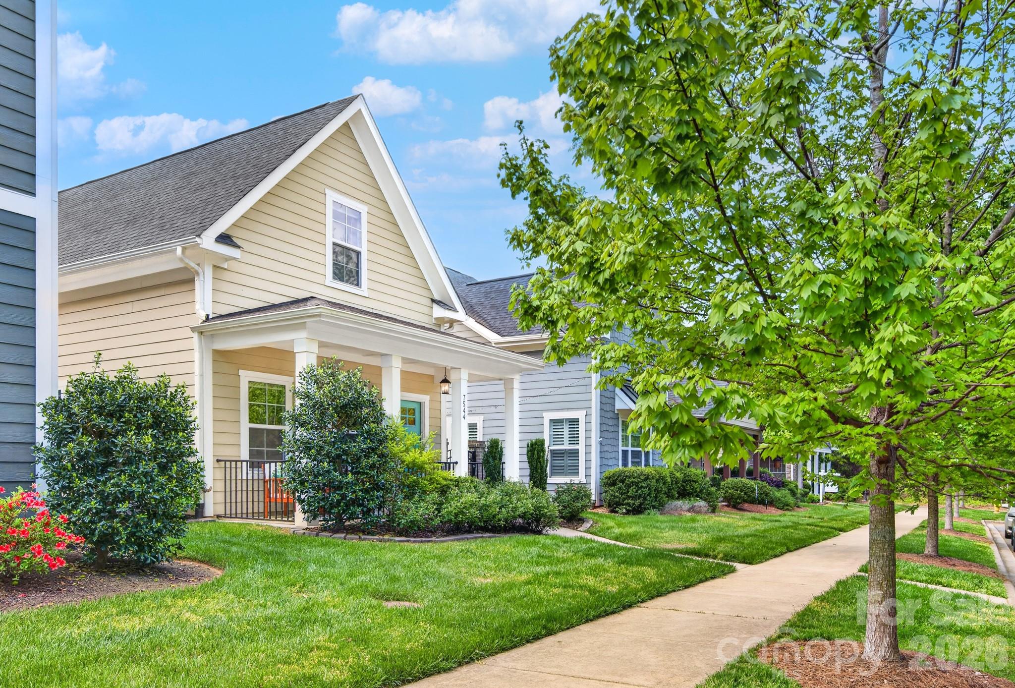 7544 Fairway Villa Circle — Denver