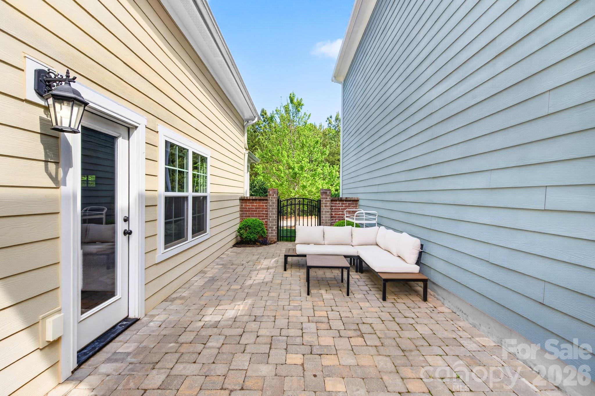7544 Fairway Villa Circle — Denver