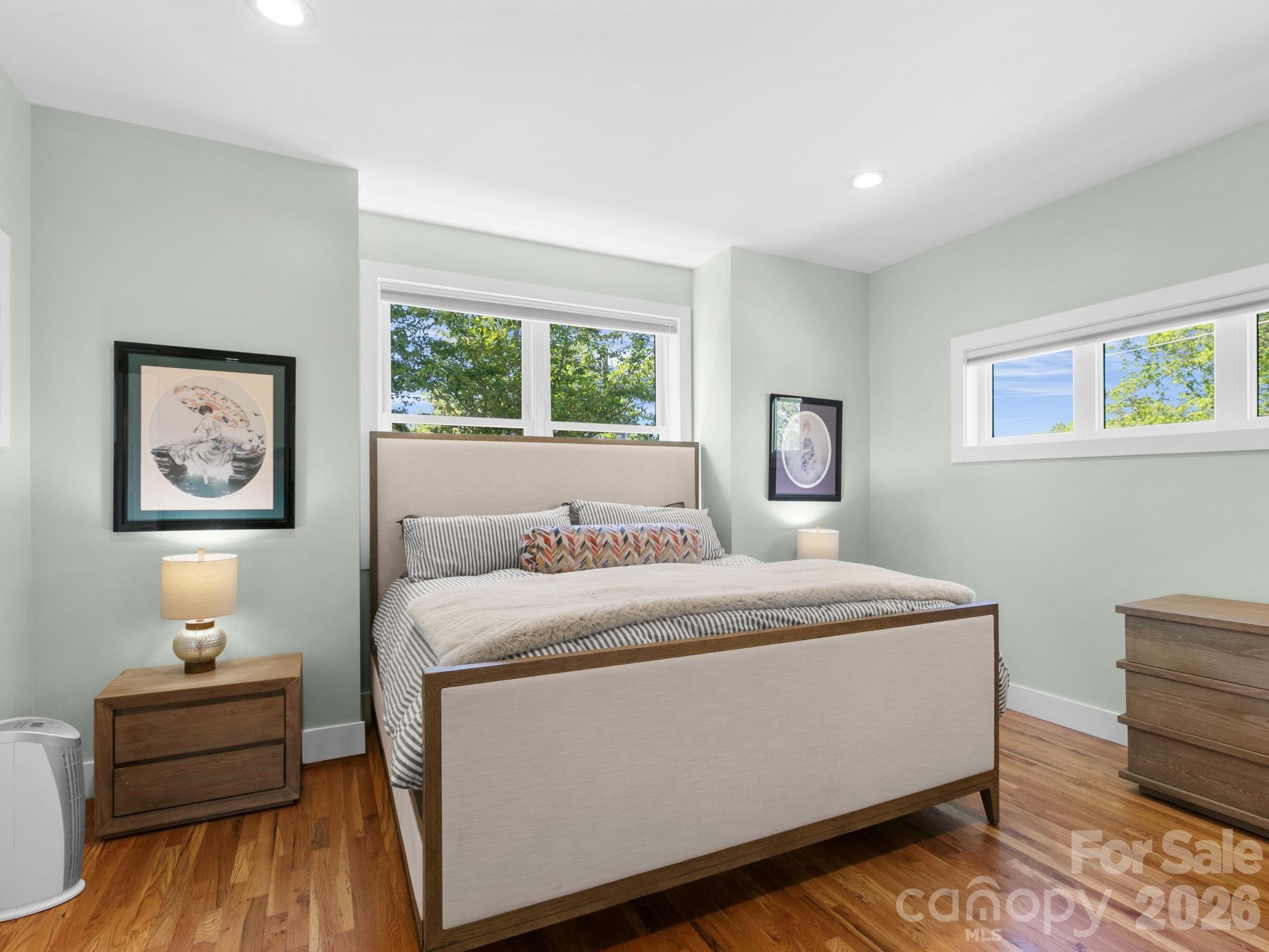46 Rumbough Place — Asheville
