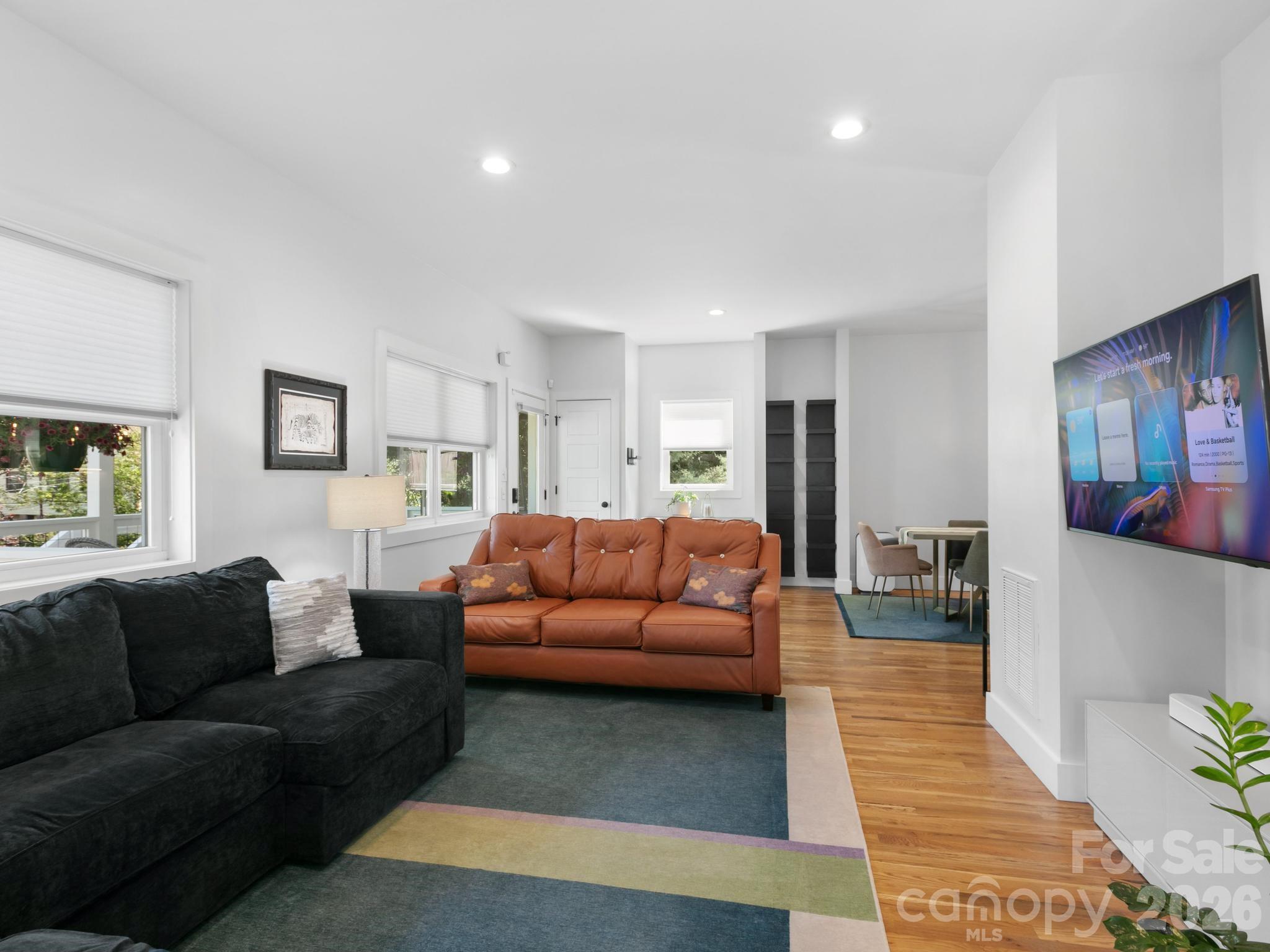 46 Rumbough Place — Asheville