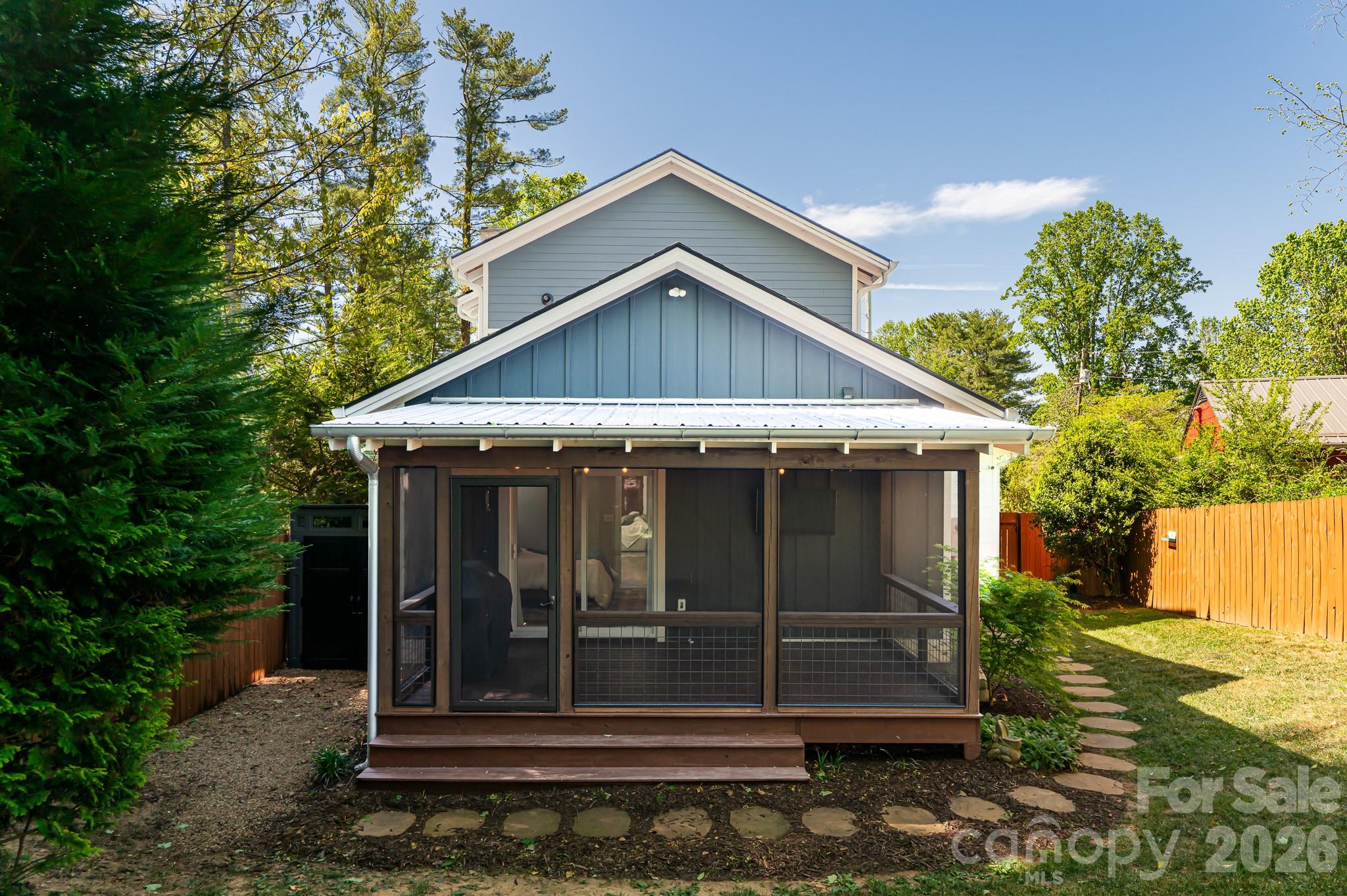 139 Linden Street — Arden