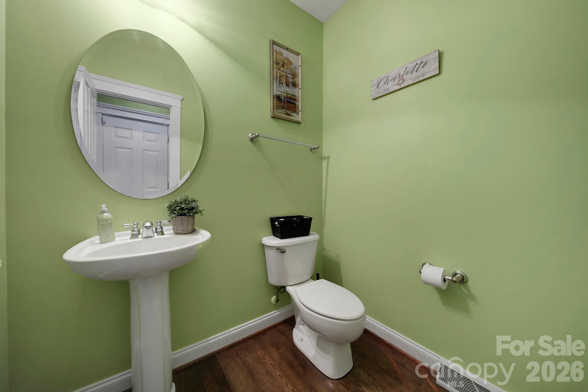 1512 Calvin Hal Road — Lake Wylie