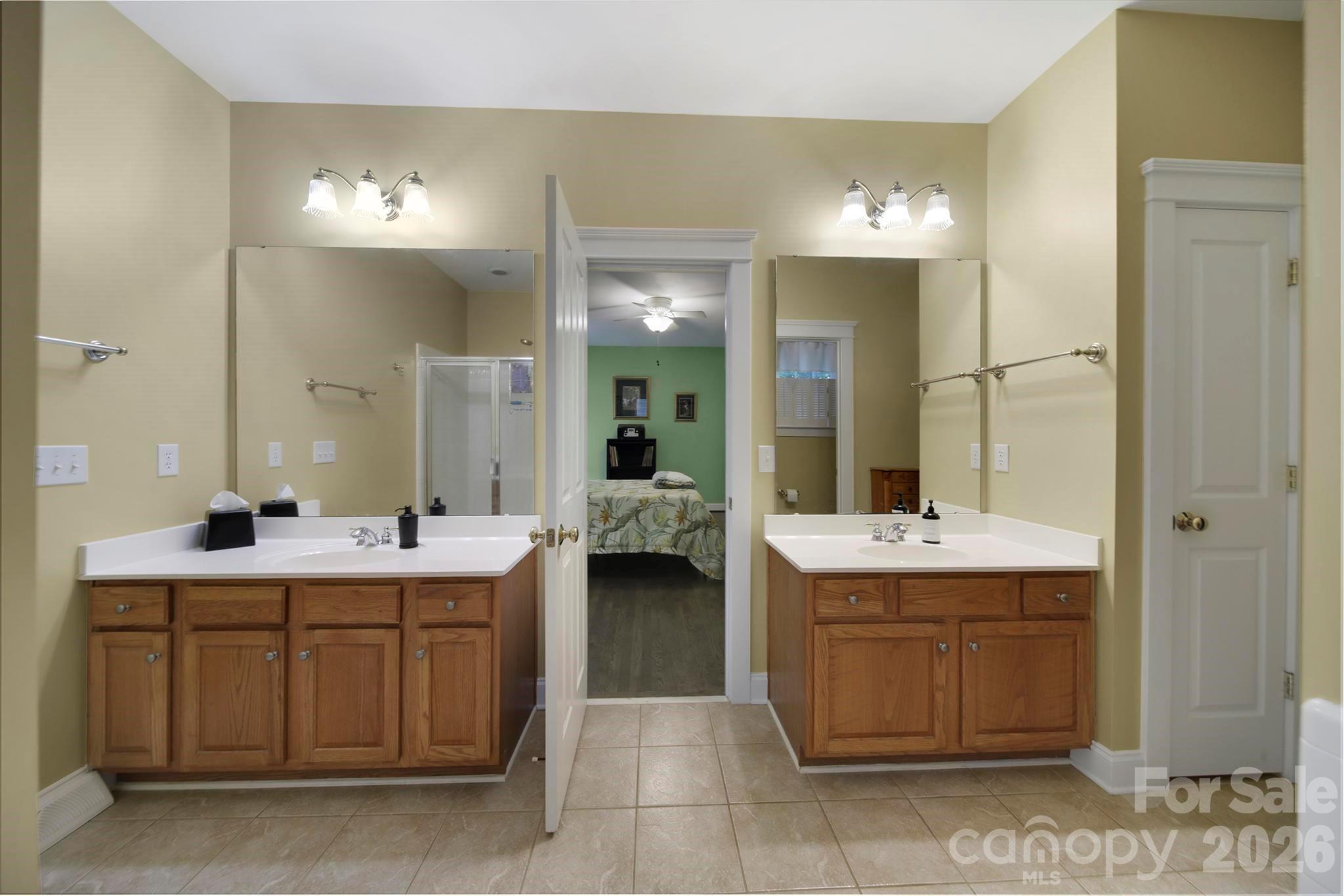 1512 Calvin Hal Road — Lake Wylie