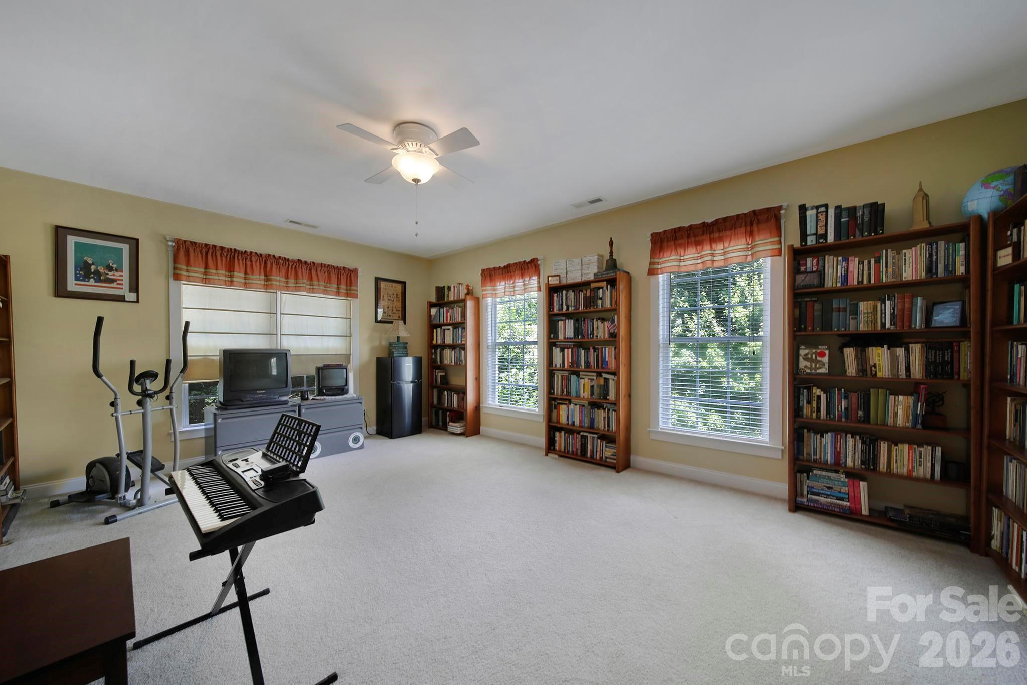 1512 Calvin Hal Road — Lake Wylie