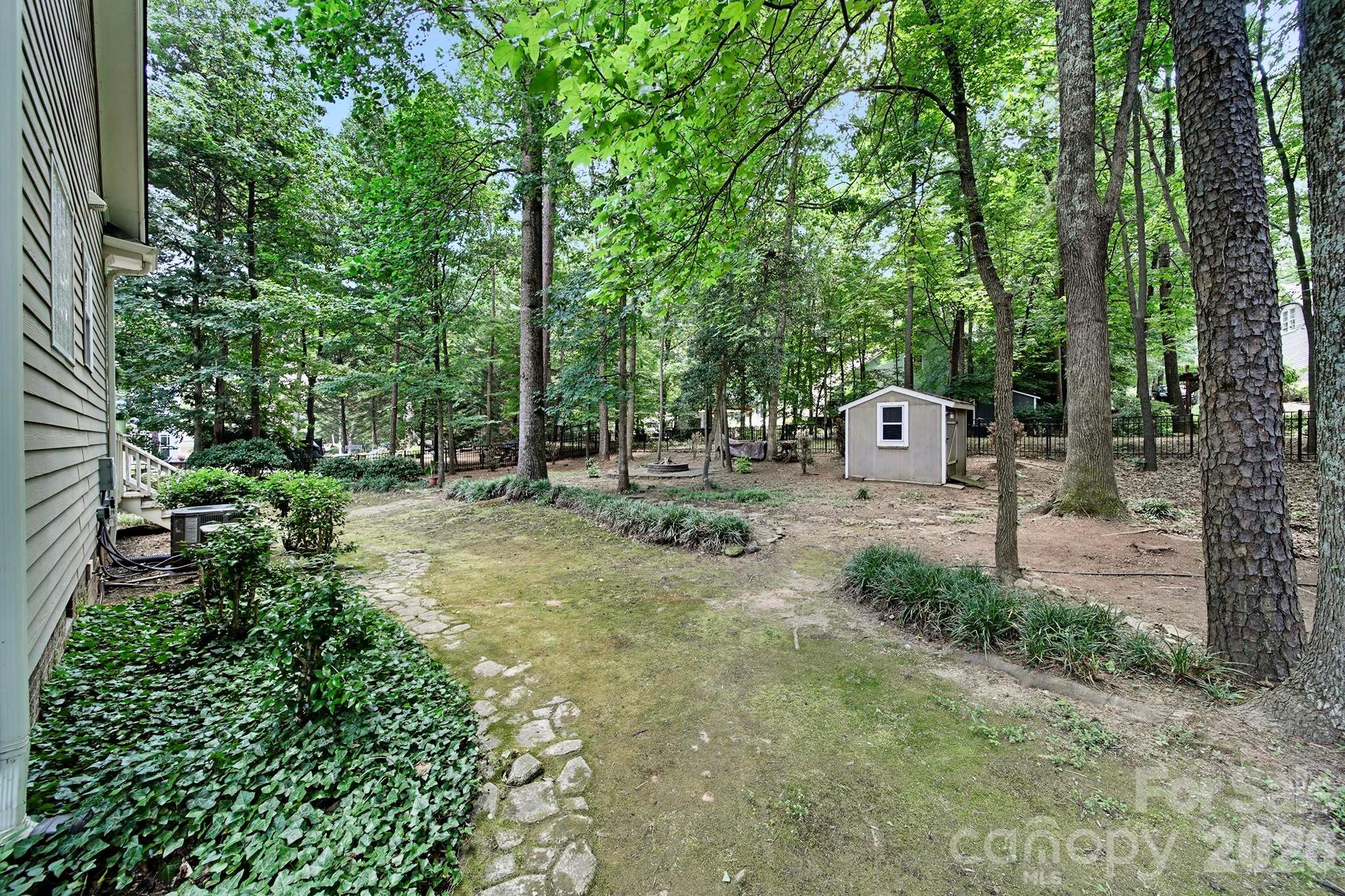 1512 Calvin Hal Road — Lake Wylie