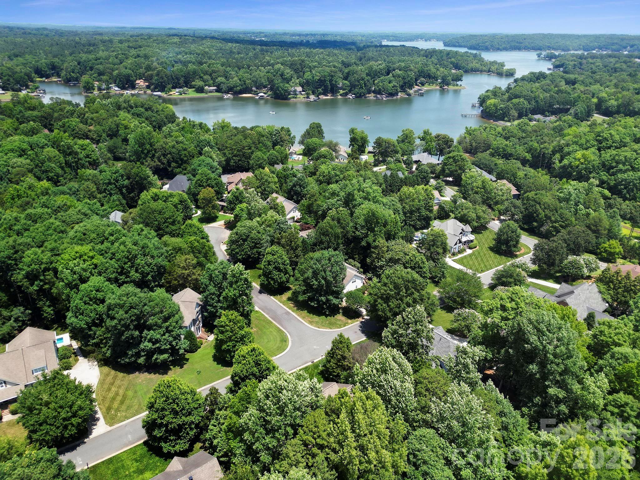 1512 Calvin Hal Road — Lake Wylie