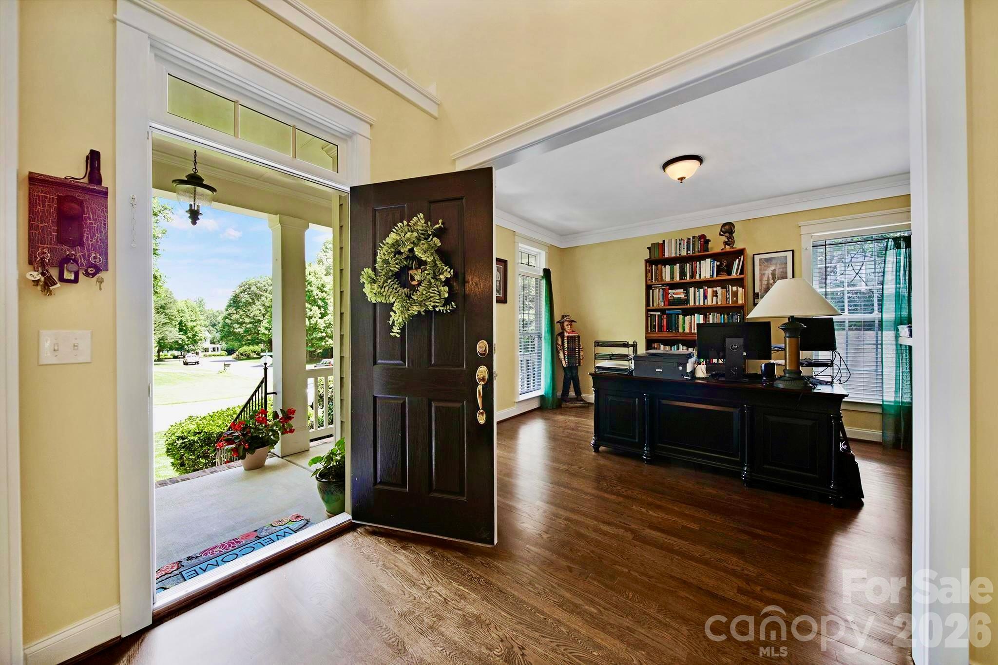 1512 Calvin Hal Road — Lake Wylie