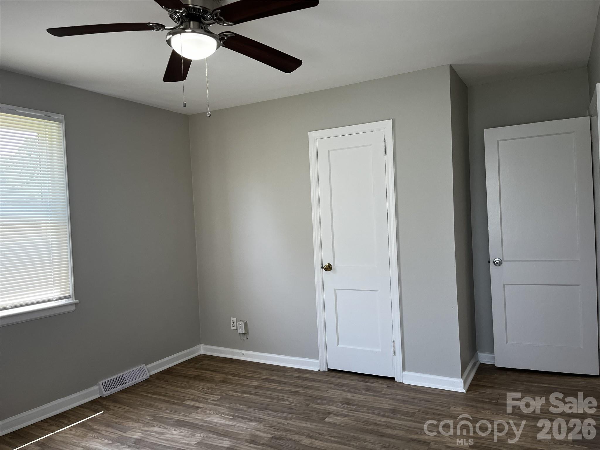 2213 Shamrock Drive — Charlotte