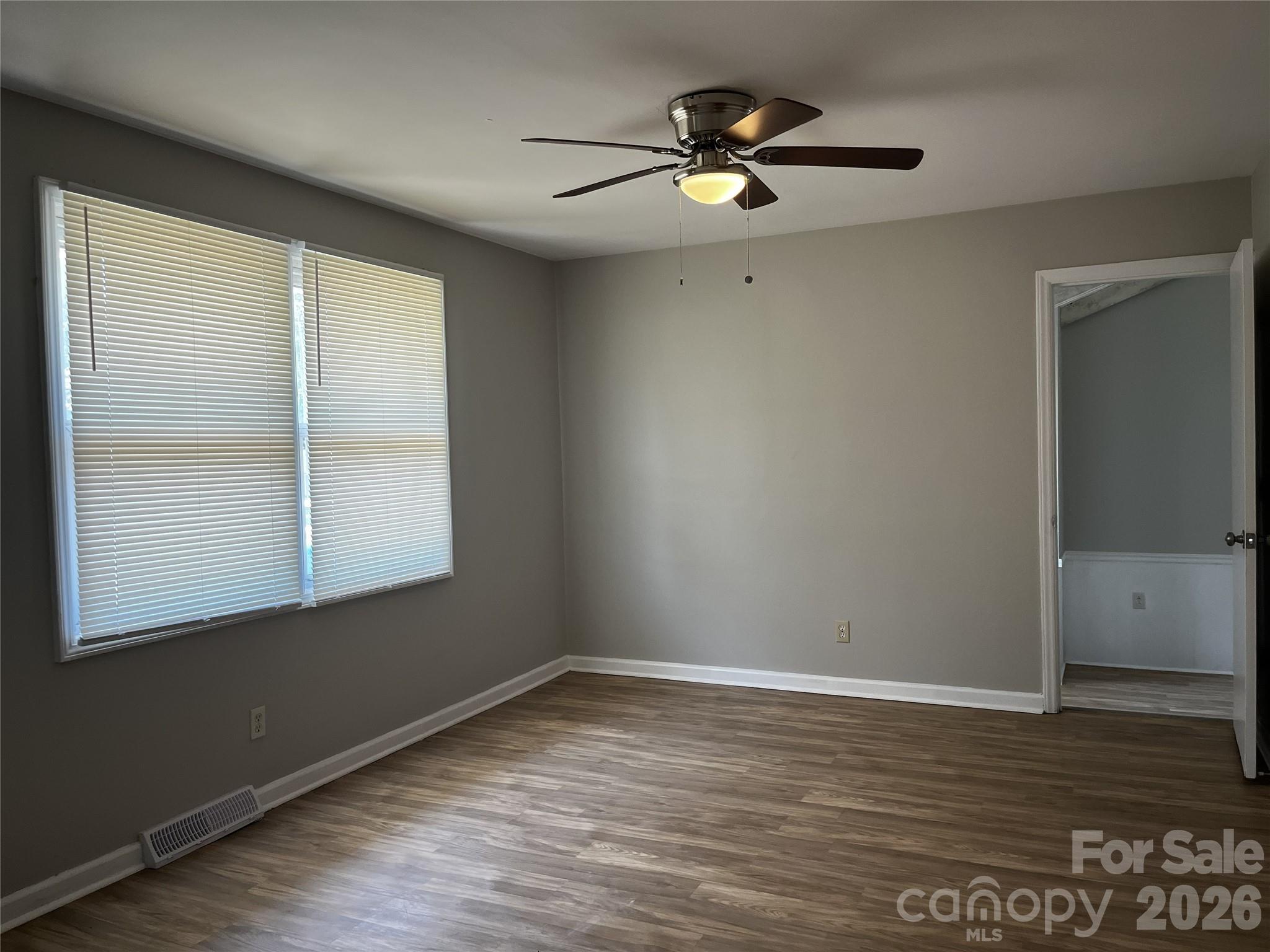 2213 Shamrock Drive — Charlotte