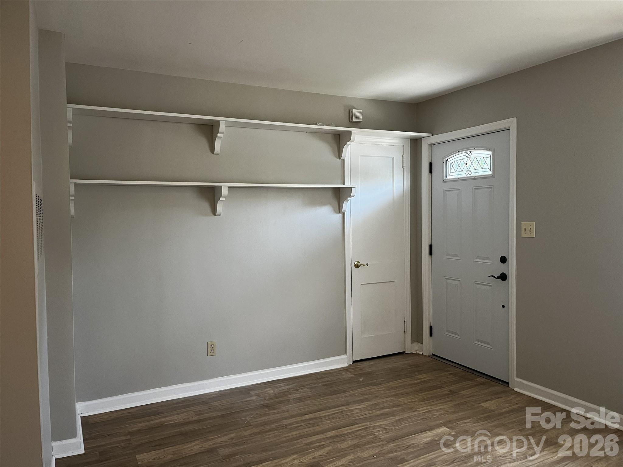 2213 Shamrock Drive — Charlotte