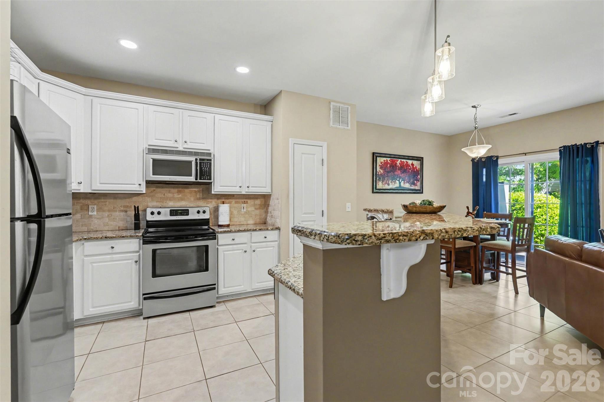 8418 Chaceview Court — Charlotte