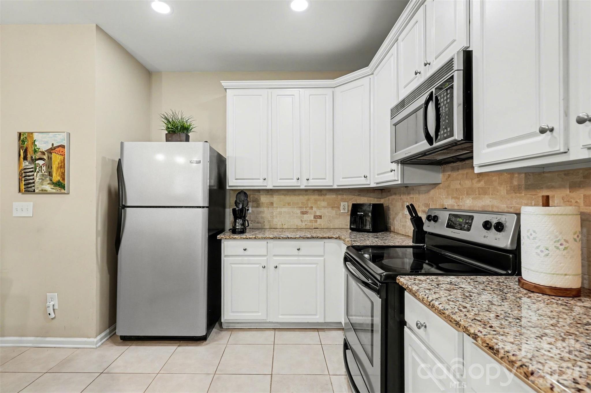8418 Chaceview Court — Charlotte