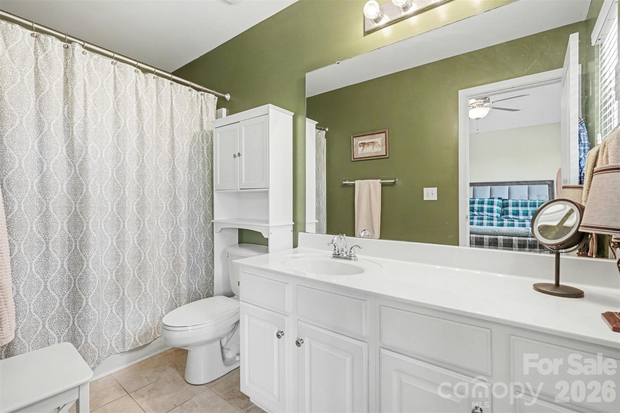 8418 Chaceview Court — Charlotte