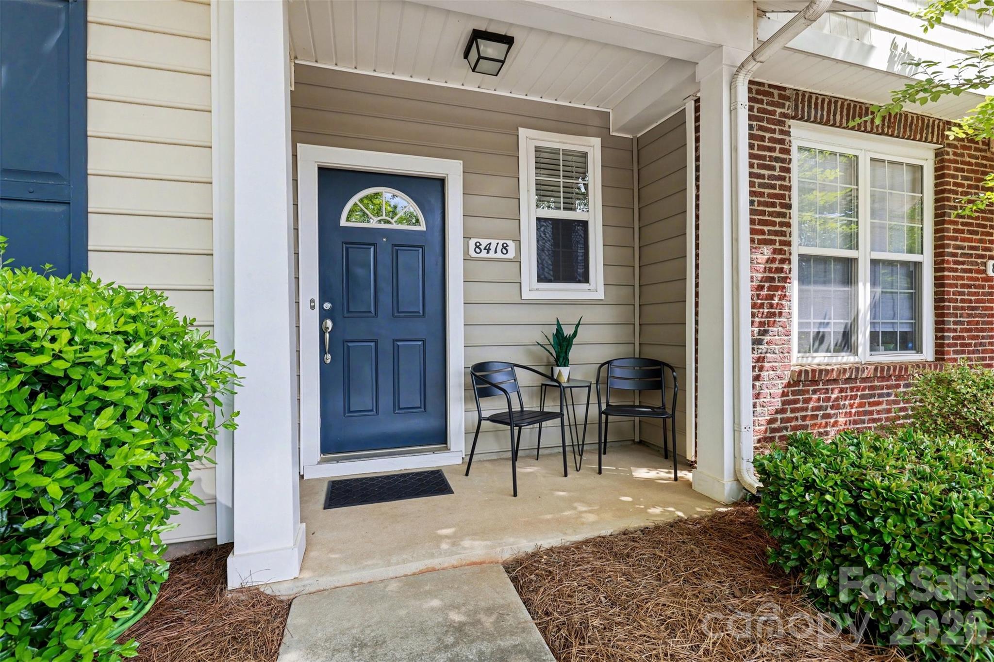 8418 Chaceview Court — Charlotte