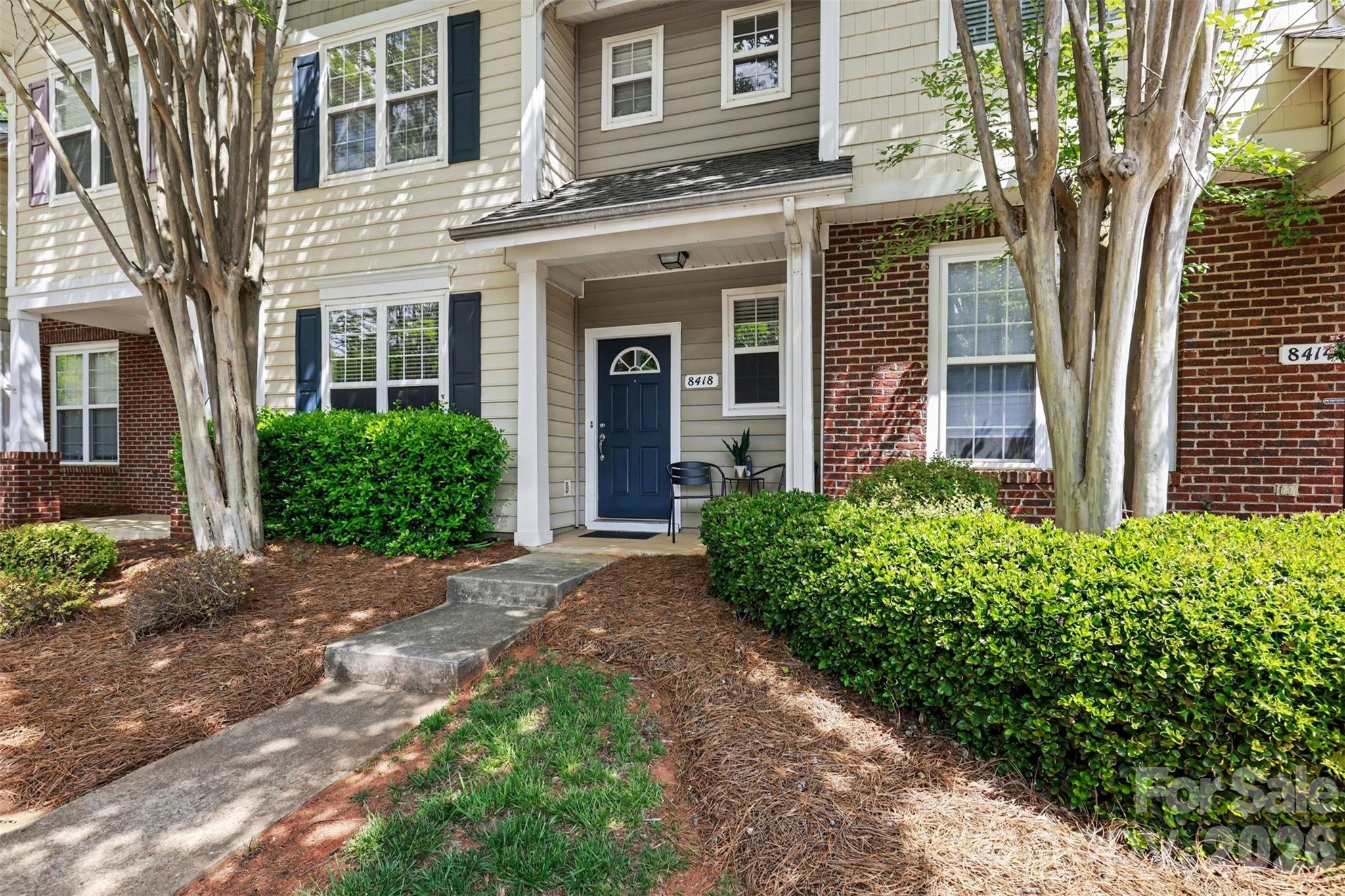 8418 Chaceview Court — Charlotte
