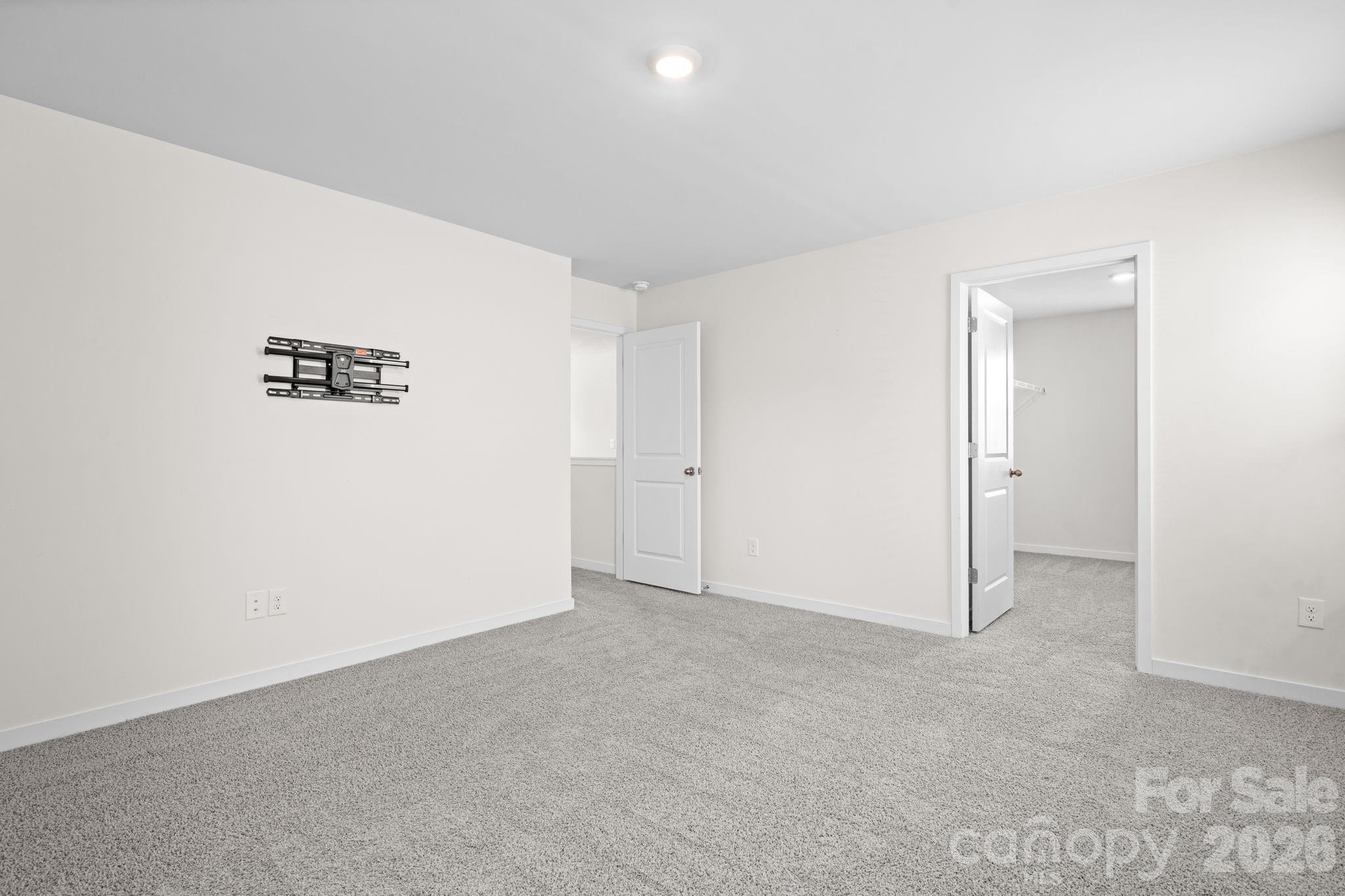 534 13th Avenue Drive NE — Hickory