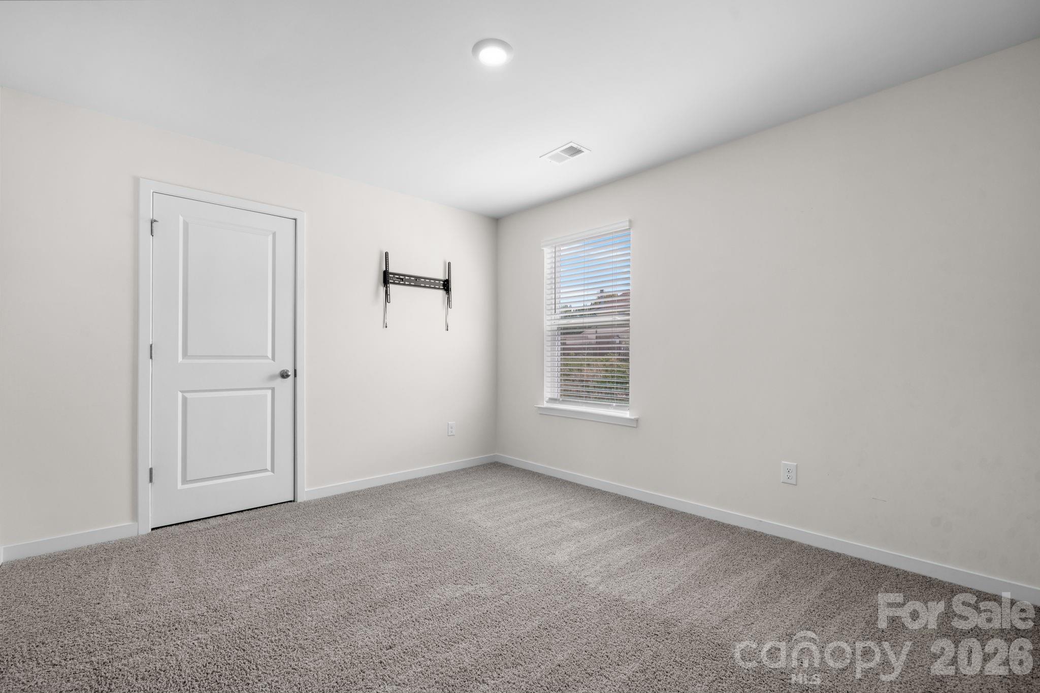 534 13th Avenue Drive NE — Hickory
