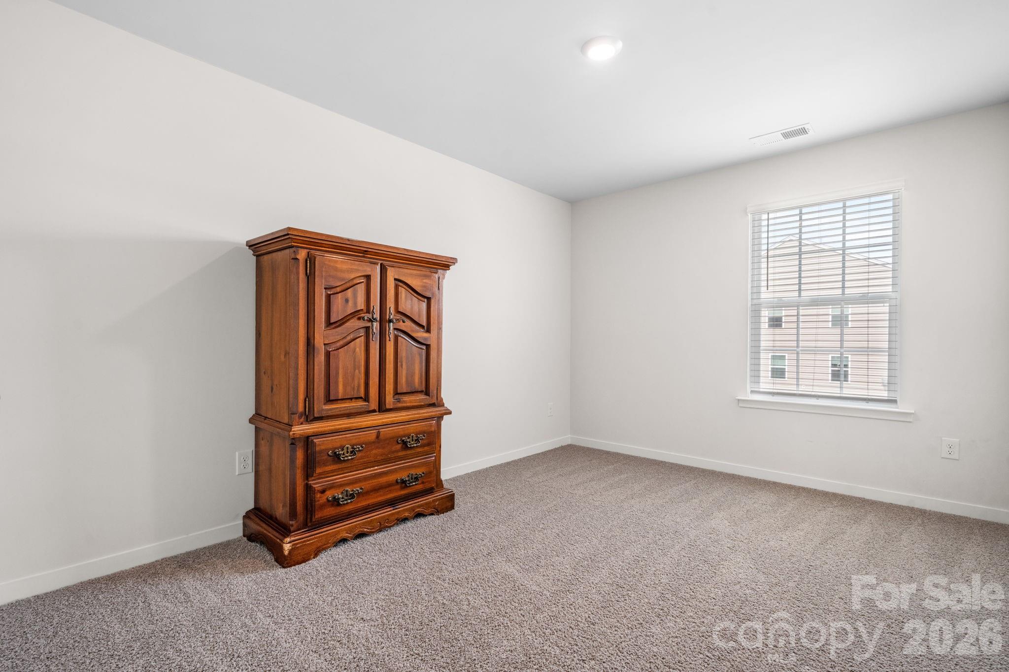 534 13th Avenue Drive NE — Hickory