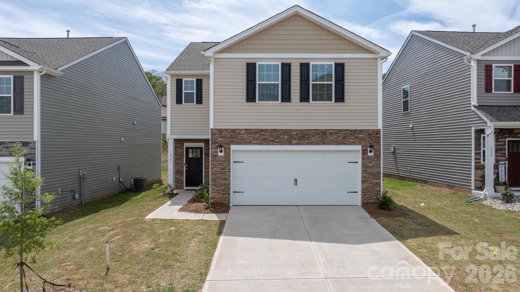534 13th Avenue Drive NE — Hickory