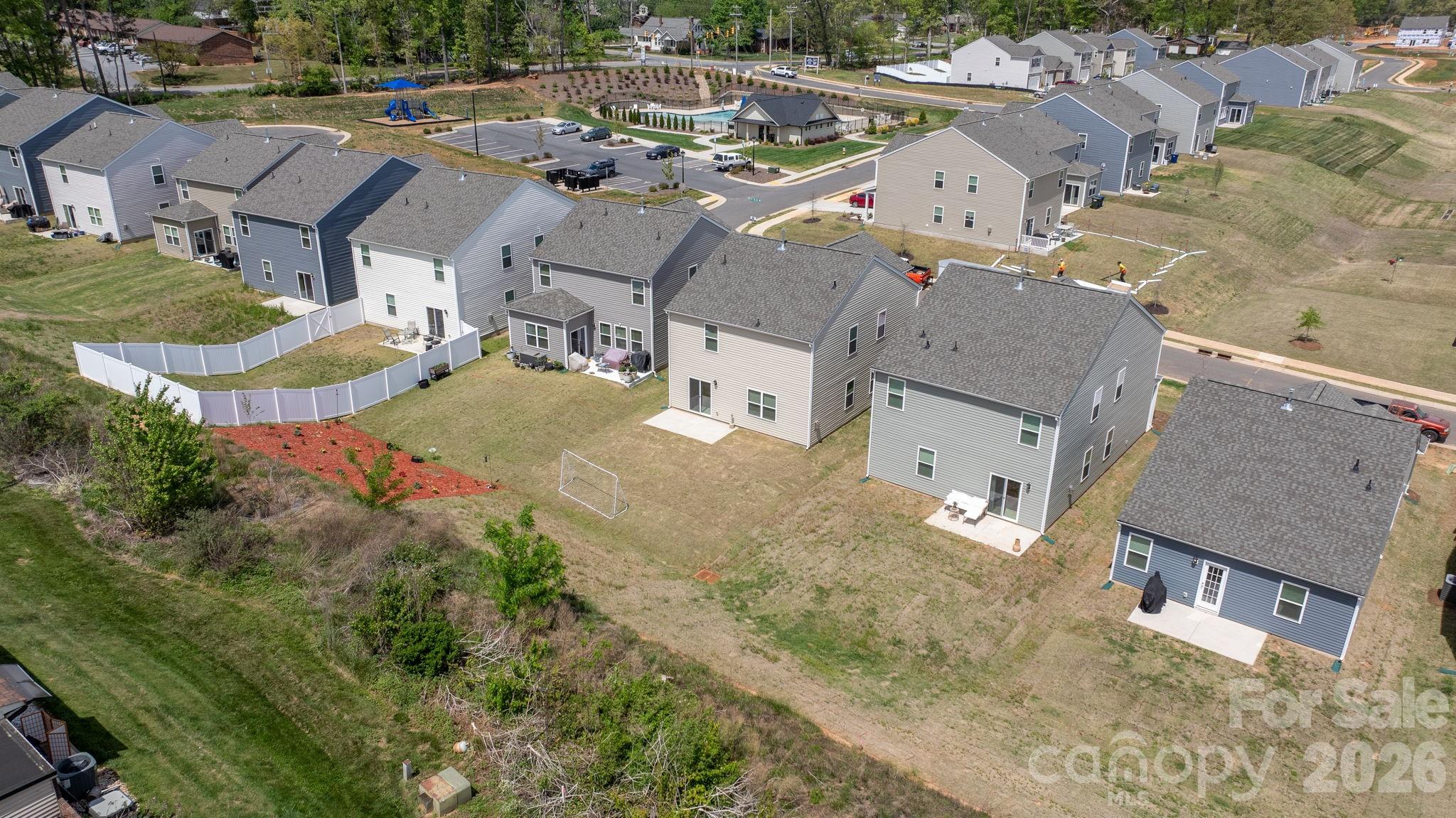534 13th Avenue Drive NE — Hickory