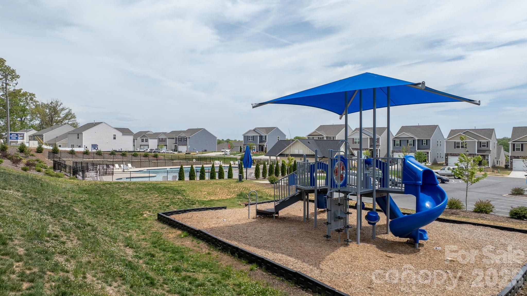 534 13th Avenue Drive NE — Hickory