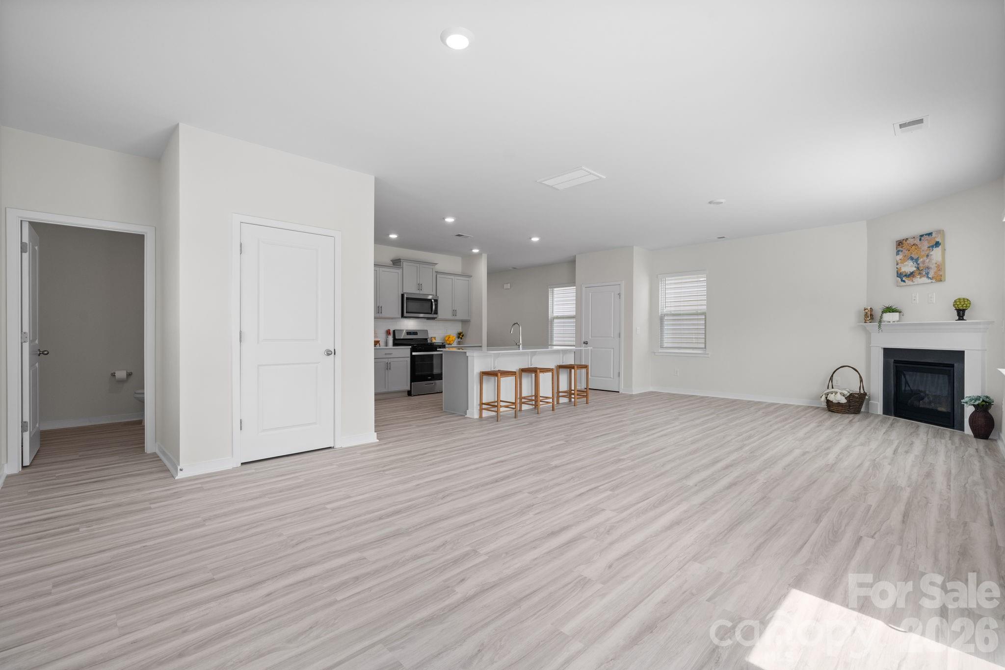 534 13th Avenue Drive NE — Hickory