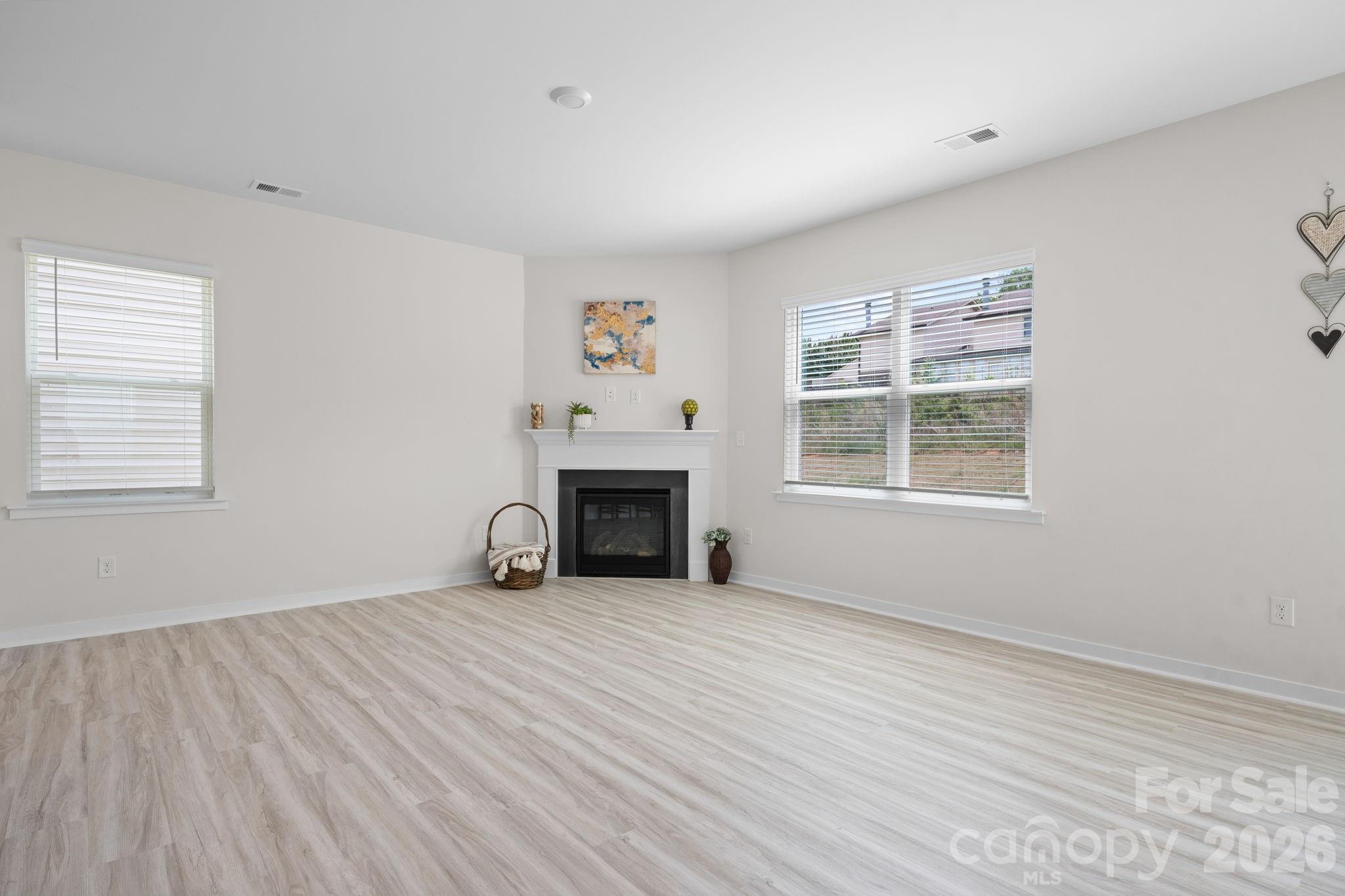 534 13th Avenue Drive NE — Hickory