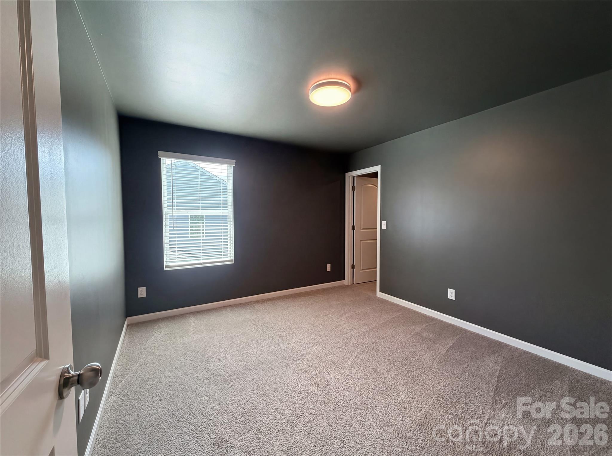 2825 Kinloch Court — Clover