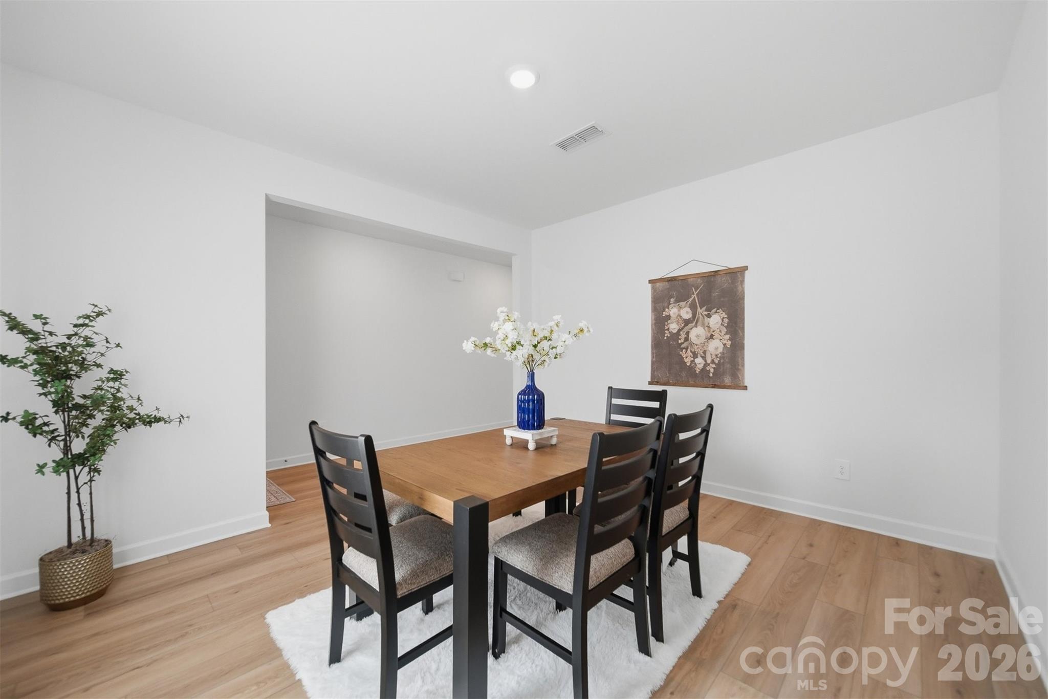 2076 Sunflower Circle — Newton