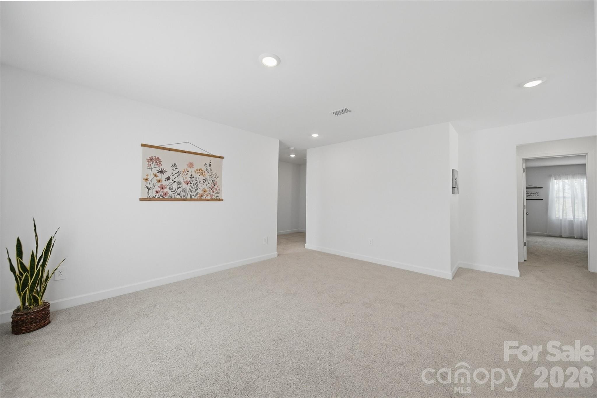 2076 Sunflower Circle — Newton