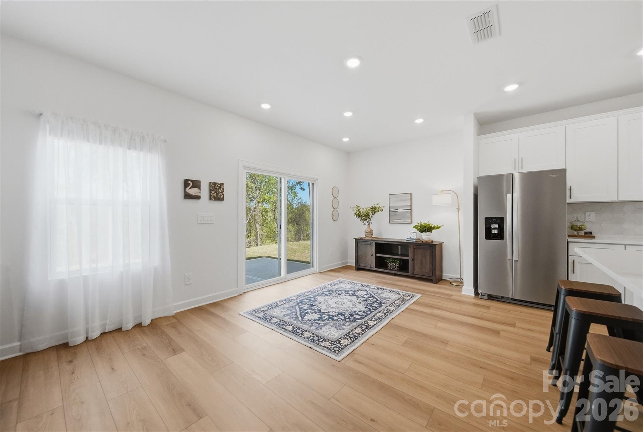 2076 Sunflower Circle — Newton